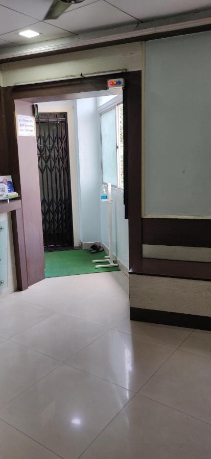 Hotel Rajesh Kolhapur Exterior foto